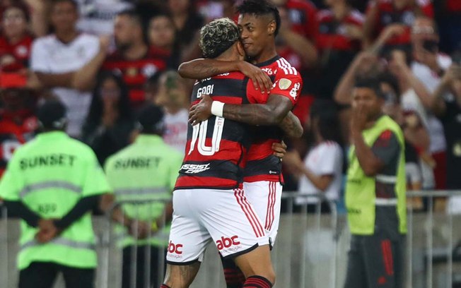 Flamengo: Bruno Henrique destaca ‘parceria de longa data’ com Gabigol