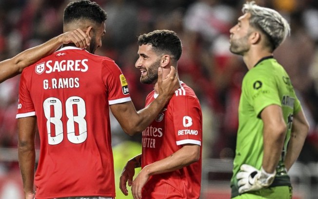 Com gol de Gilberto, Benfica goleia Arouca em estreia no Campeonato Português