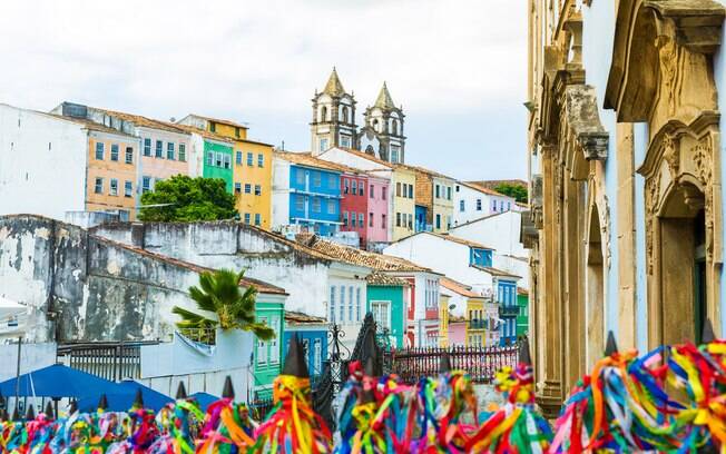 A dica é aproveitar o carnaval em Salvador para poder explorar outros pontos turísticos dessa cidade baiana