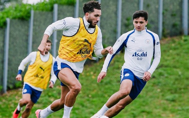Haaland durante treinamento do Manchester City Haaland durante treinamento do Manchester City