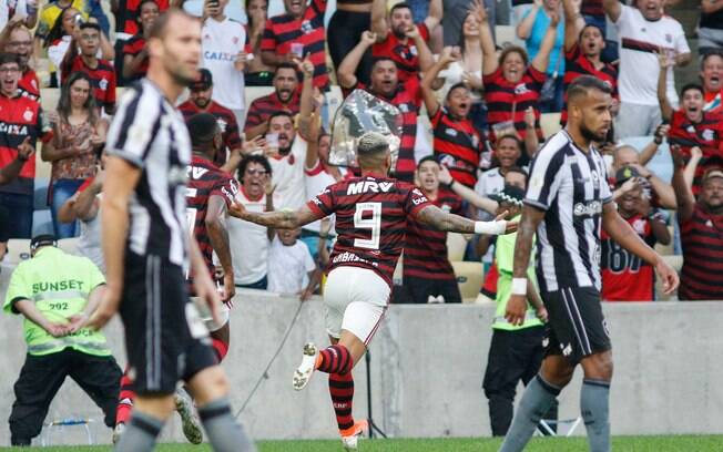 Flamengo venceu o Botafogo em clássico quente pelo Brasileirão
