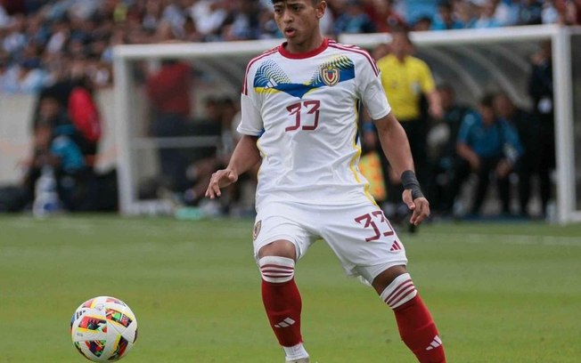 Kervin Andrade é pré-convocado pela Seleção Venezuelana para a Copa América