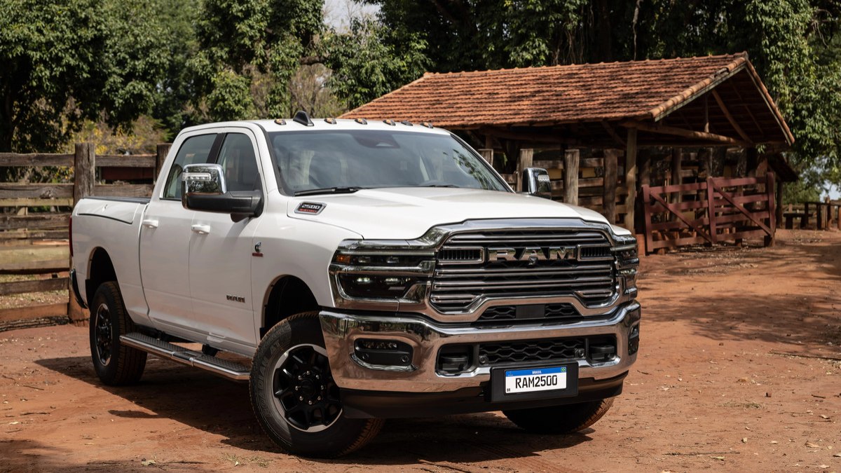Ram 2500 2026 chega em abril com 280 kg a mais de carga