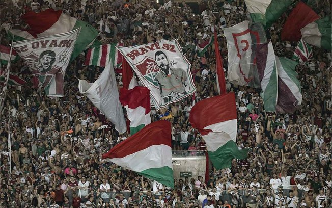 Fluminense venceu o Platense no Maracanã por 2 a 0