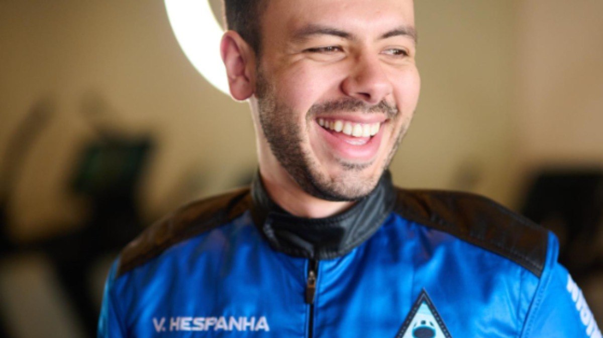 Victor Hespanha vai ao espaço neste sábado