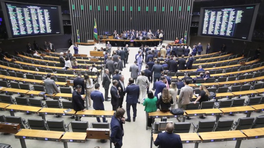 Câmara dos Deputados aprovou novo Perse nesta terça-feira (23)