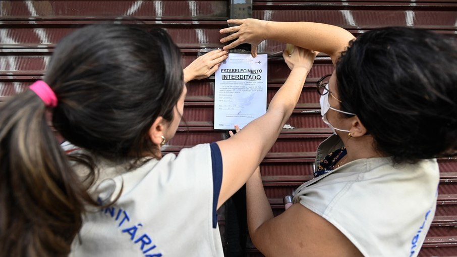 O proprietário terá o prazo de 10 dias para apresentação de defesa no âmbito do processo administrativo sanitário