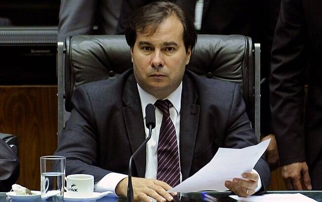 Presidente da Câmara, Rodrigo Maia (DEM-RJ) encerrou a sessão antes da votação da PEC