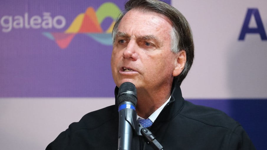 Bolsonaro voltou a criticar o preço dos combustíveis e o lucro da Petrobras