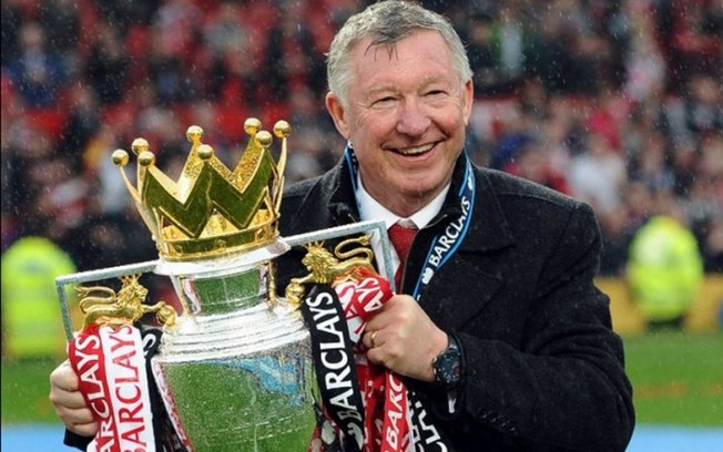 Alex Ferguson responde torcedor que pede seu retorno como técnico do Manchester United Alex Ferguson responde torcedor que pede seu retorno como técnico do Manchester United