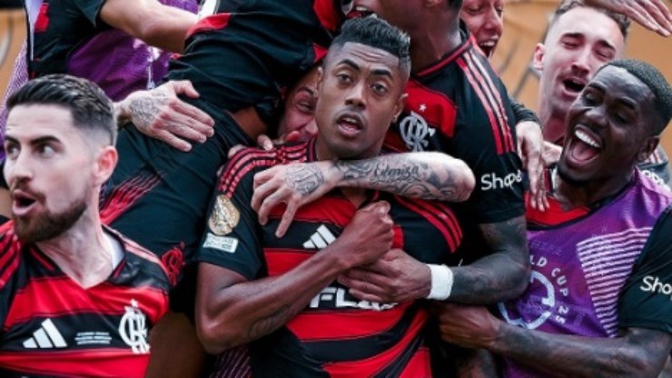 Bruno%20Henrique%20brilha%20em%20vit%C3%B3ria%20hist%C3%B3rica%20do%20Flamengo