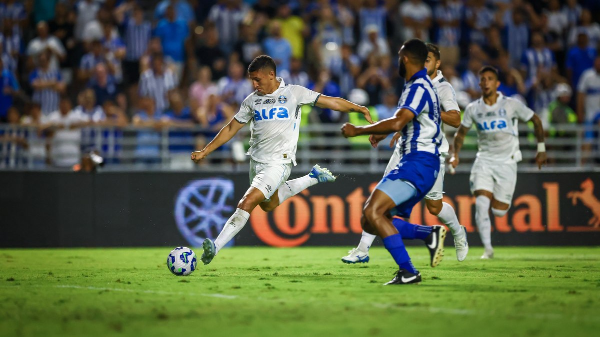 Grêmio mede forças com o CSA pela Copa do Brasil Grêmio mede forças com o CSA pela Copa do Brasil