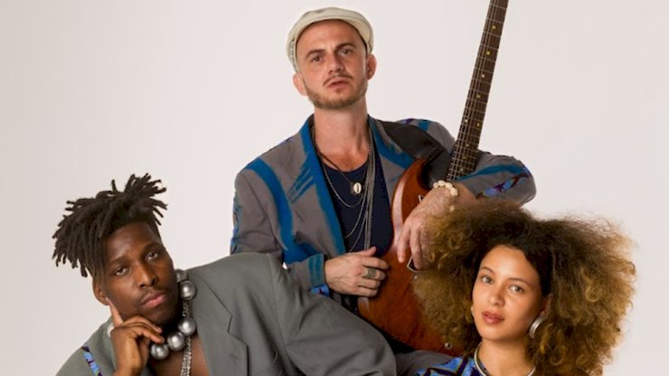 André Sampaio, do Ponto de Equilíbrio, lança o trio Mandinga Beat