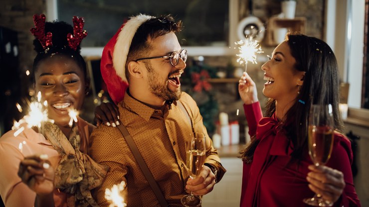 Festas%20de%20Natal%20em%20condom%C3%ADnio%3A%20veja%20quais%20s%C3%A3o%20os%20limites%20e%20regras