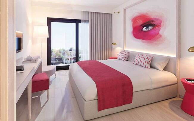 No hotel para mulheres que será inaugurado na Espanha, quartos vão ser decorados com as tonalidades branca e rosa