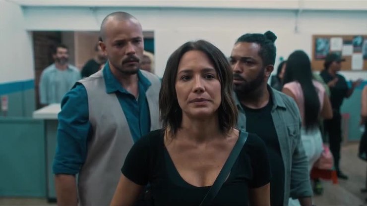 Record sofre com estreia fraca de novela turca e série nacional