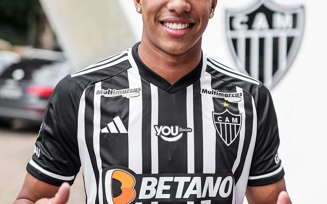 Brahian Palacios disputou o Torneio Pré-Olímpico com a seleção da Colômbia no início do ano na Venezuela