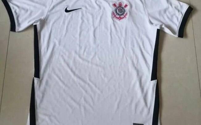Suposta nova camisa do Corinthians que vazou na internet