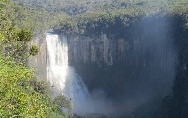 Prudentópolis está a 204 km de Curitiba e tem as maiores cachoeiras do Brasil