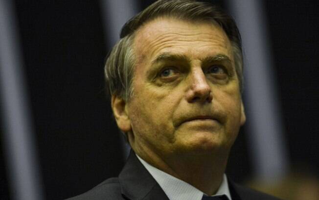 Bolsonaro voltou a pedir que o porte de armas seja liberado no Brasil