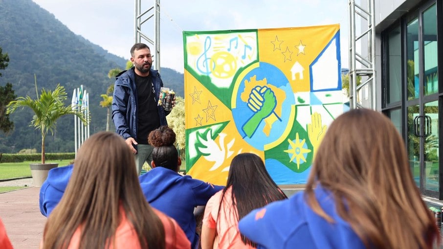 Brasil tem momento de descontração antes da Copa América Feminina Brasil tem momento de descontração antes da Copa América Feminina