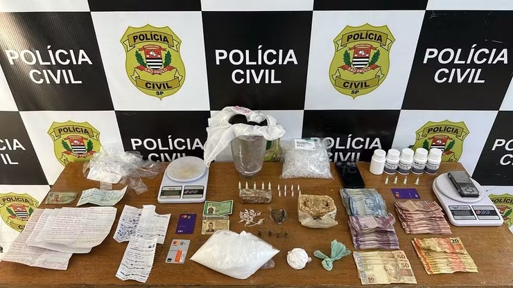 Membro do PCC e gerente do tráfico são presos no interior de SP