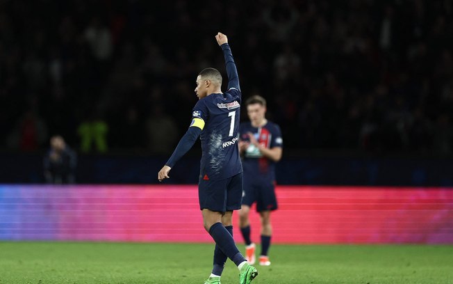 Mbappé foi eleito o melhor jogador do Campeonato Francês 