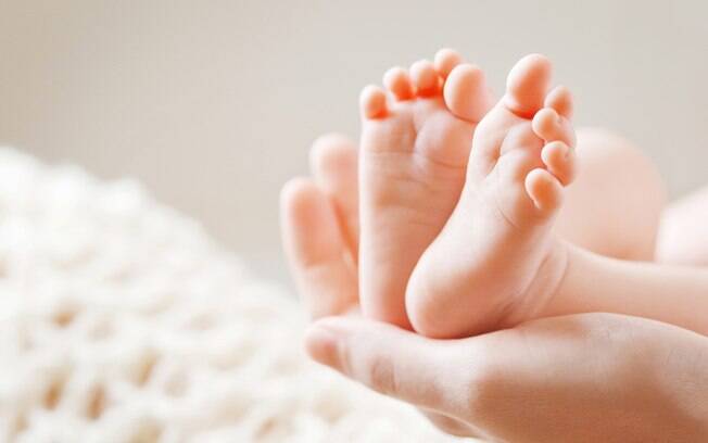 9 dos 10 recém-nascidos com Covid-19 tiveram alta