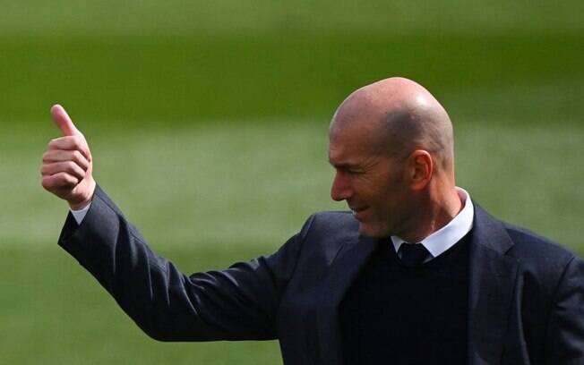PSG escolhe Zidane para substituir Pochettino este ano, diz jornalista