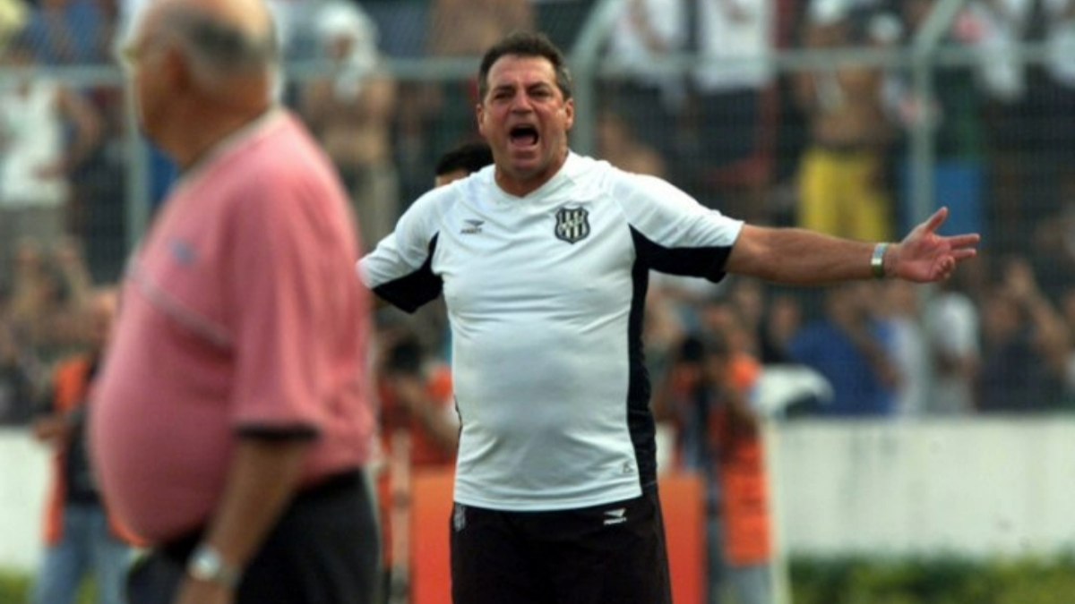 Abel Braga comandou a Ponte Preta em 2003