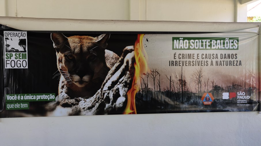 Faixa da Operação SP Sem Fogo, do Governo de São Paulo alerta para os riscos causados pela soltura de balões.