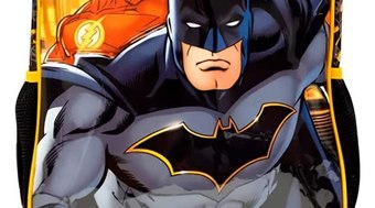 Uma seleção de bolsas com carrinho em oferta