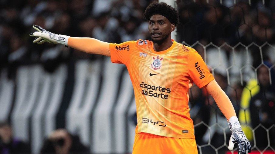 Hugo Souza avaliou a discussão entre Yuri Alberto e Matheuzinho Hugo Souza avaliou a discussão entre Yuri Alberto e Matheuzinho