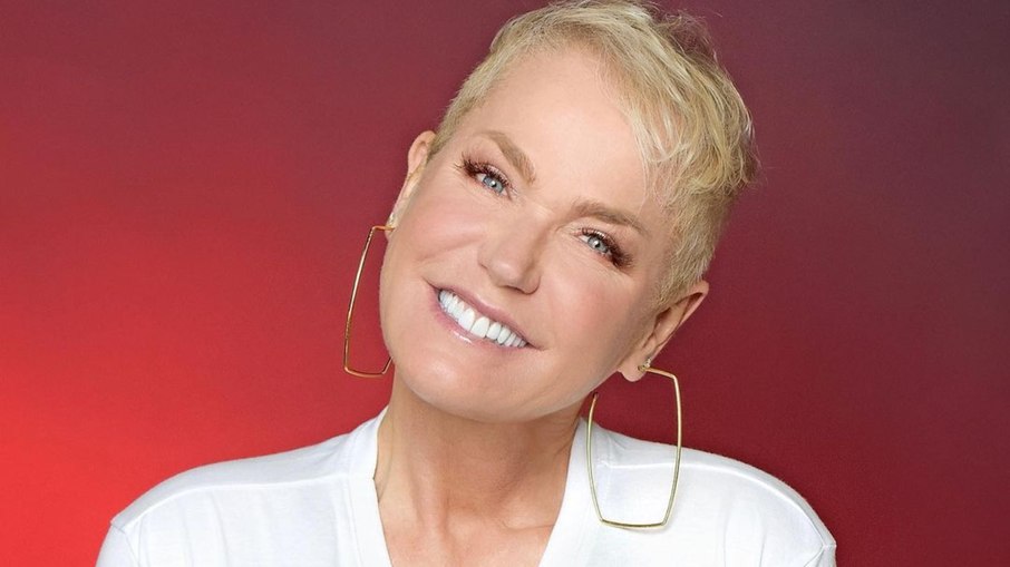 Xuxa é chamada de 'Barbie brasileira' pelo The New York Times