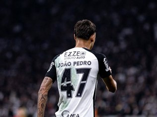 João Pedro Tchoca foi titular contra o Furacão