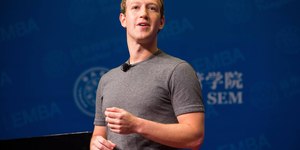 Zuckerberg atribui sucesso de Instagram e WhatsApp ao Facebook