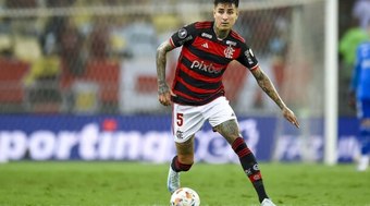 Titular%20do%20Flamengo%20se%20pronuncia%20ap%C3%B3s%20rumor%20sobre%20sa%C3%ADda