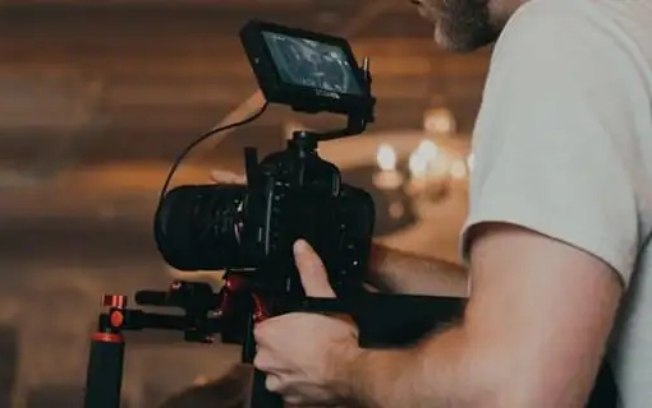 Bolsa Trabalho: Formação em Audiovisual para Jovens Paulistanos Bolsa Trabalho: Formação em Audiovisual para Jovens Paulistanos