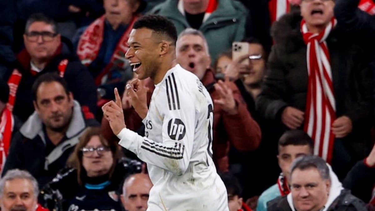 Mbappé comemora gol marcado na vitória sobre o Bilbao Mbappé comemora gol marcado na vitória sobre o Bilbao