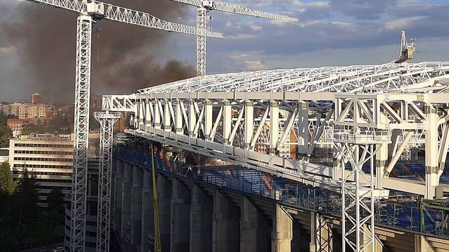 Incêndio atinge Santiago Bernabéu