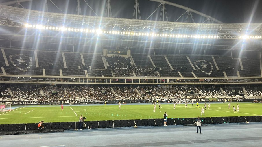 Estádio Nilton Santons, o Engenhão