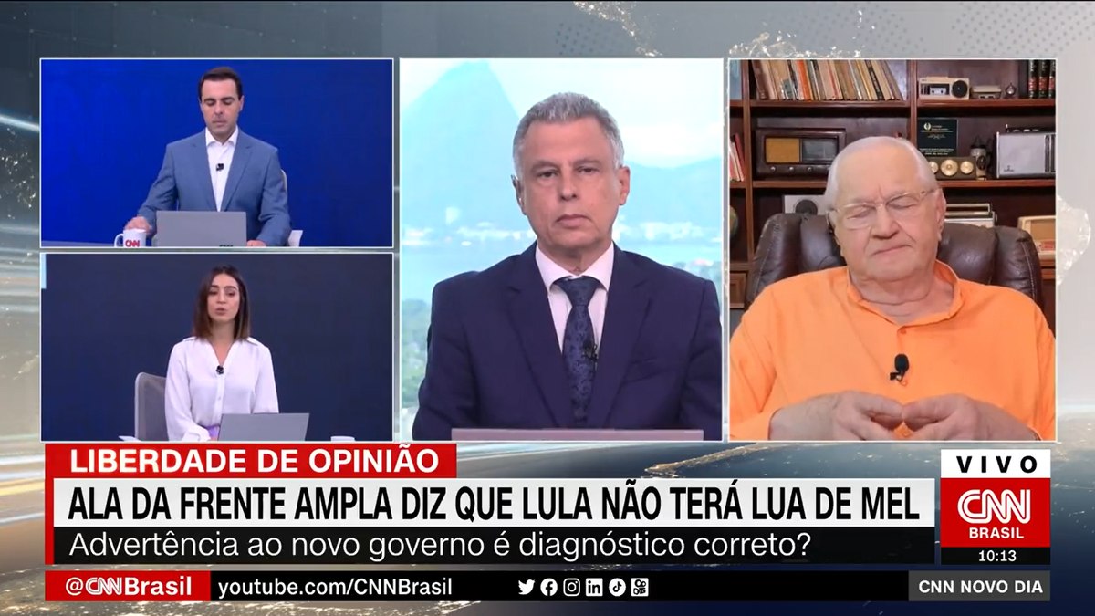 Boris Casoy dorme ao vivo na CNN