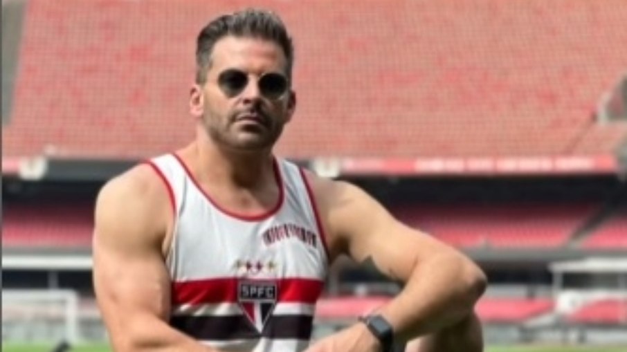 Henri Castelli em camarote no Morumbi