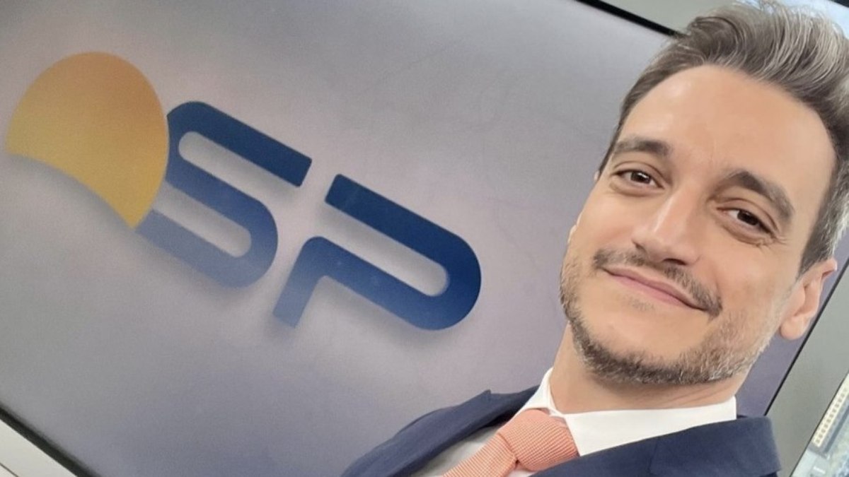 Tiago Scheuer assume o Bom Dia SP durante férias de Sabina Simonato