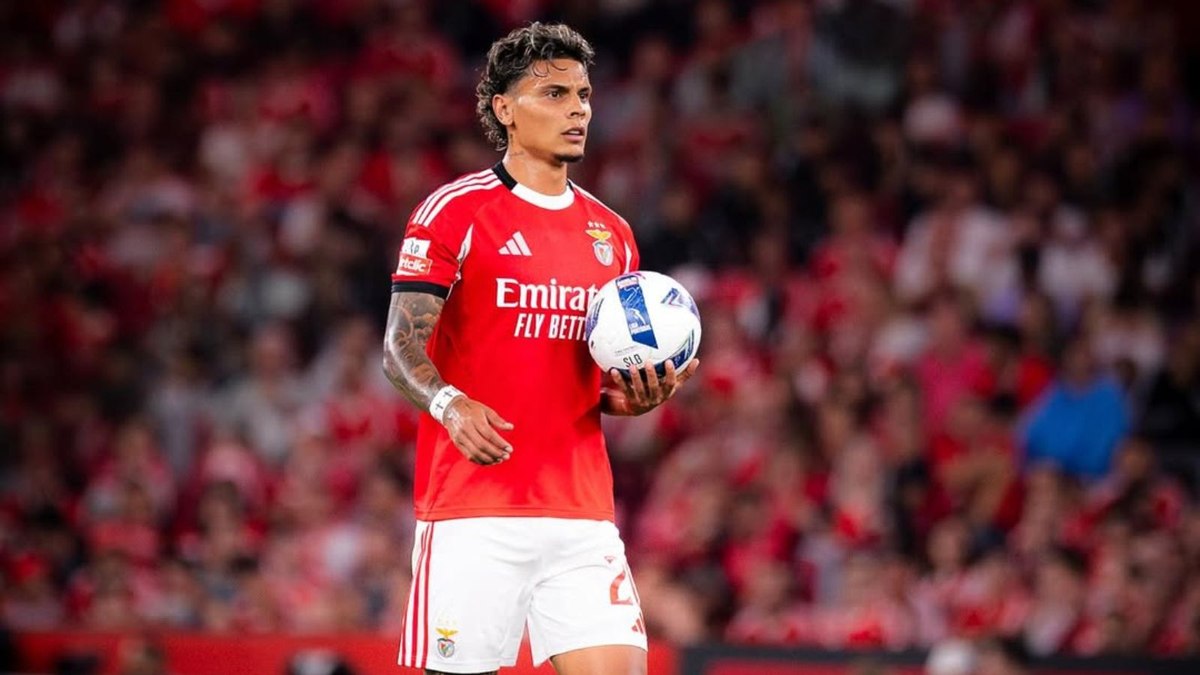 Benfica se pronuncia sobre dívida com Palmeiras por Richard Ríos Benfica se pronuncia sobre dívida com Palmeiras por Richard Ríos