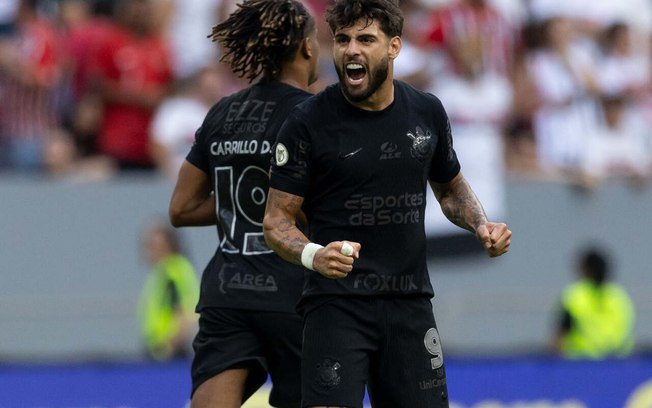 Corinthians competiu com o São Paulo mesmo com dois jogadores a menos Corinthians competiu com o São Paulo mesmo com dois jogadores a menos