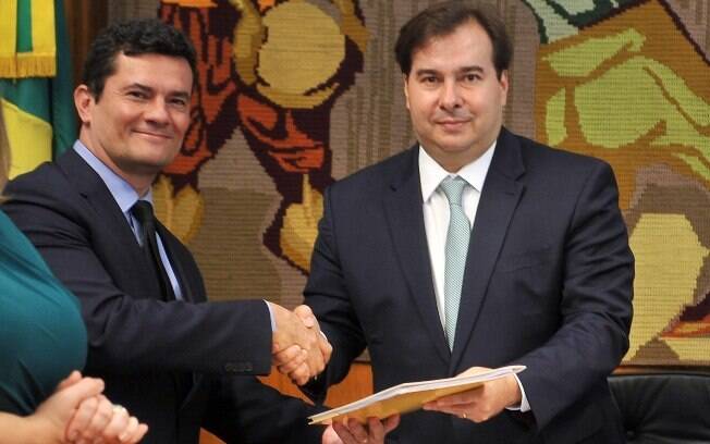 Rodrigo Maia desencorajou centrão a embarcar em uma CPI contra Sergio Moro