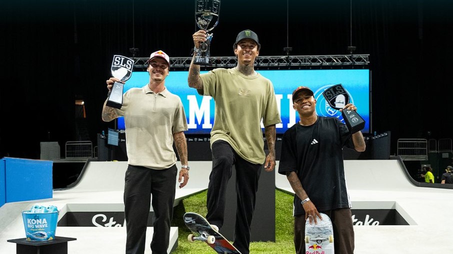 Pódio da final masculina com o brasileiro Felipe Gustavo Pódio da final masculina com o brasileiro Felipe Gustavo