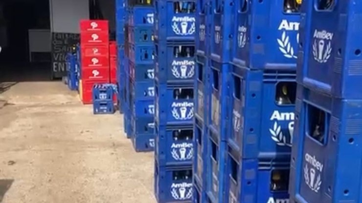 Dupla suspeita de desviar cargas de bebidas e fertilizantes é presa pelo DEIC em Araraquara