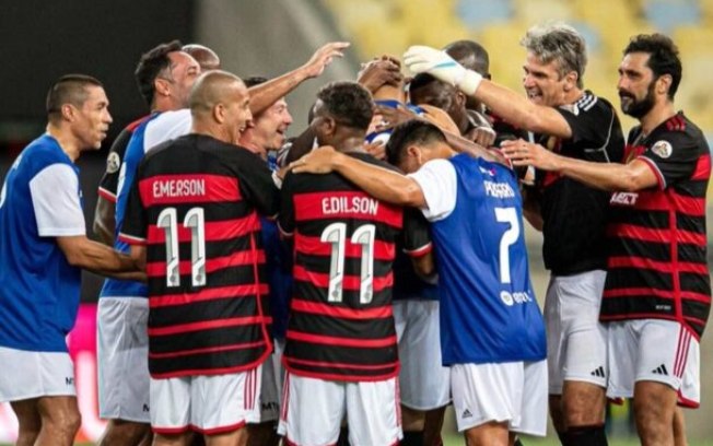 Jogadores com passagem pelo Flamengo já atuaram pelo Jogadores com passagem pelo Flamengo já atuaram pelo